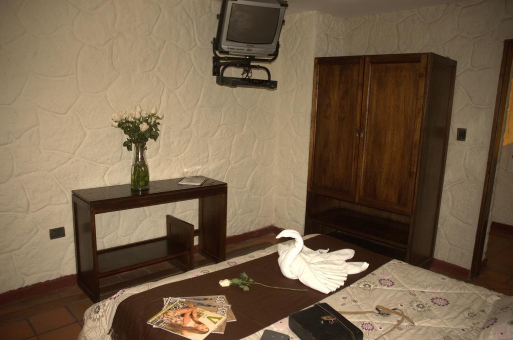 Hotel Quito Antiguo Kamer foto