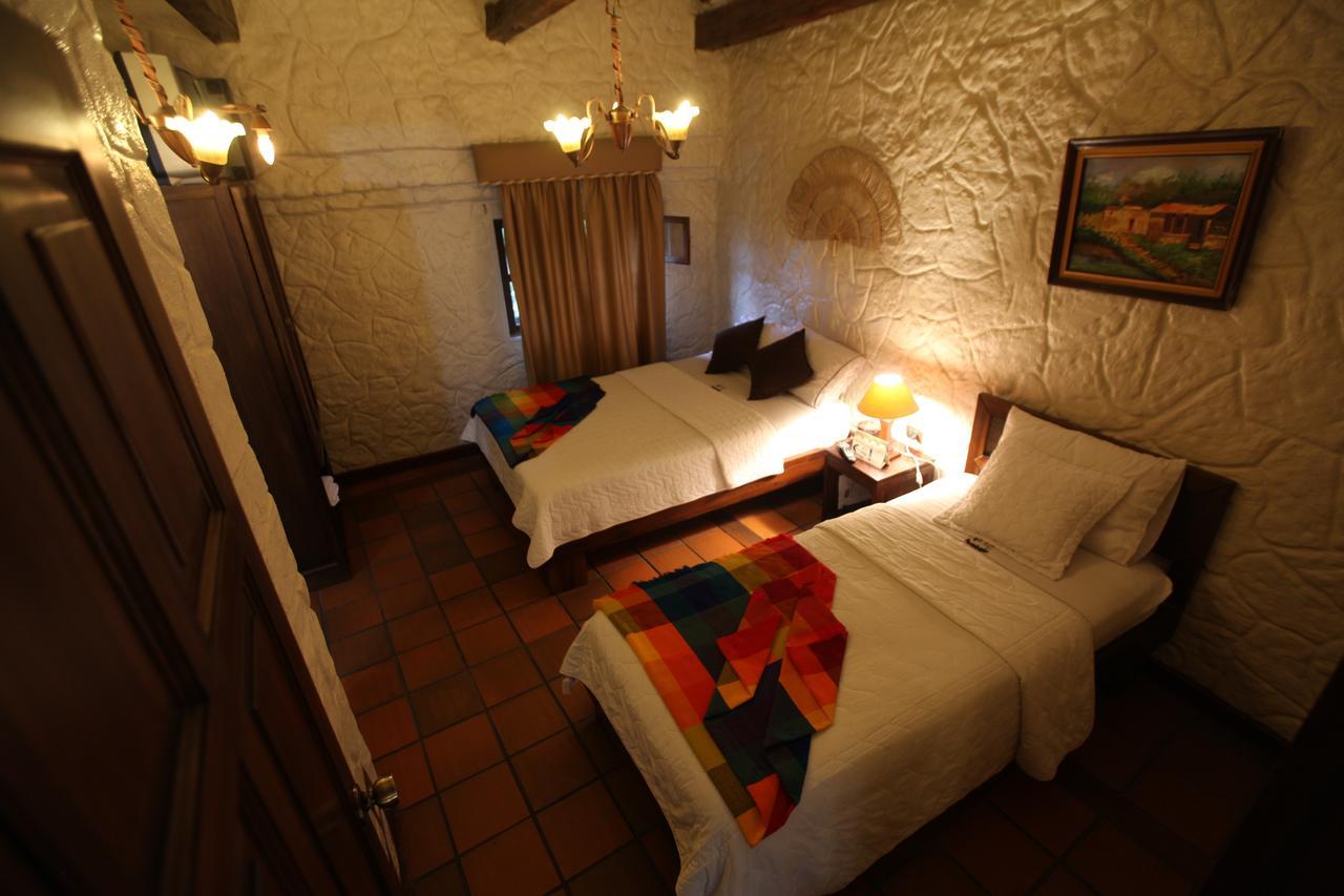 Hotel Quito Antiguo Buitenkant foto
