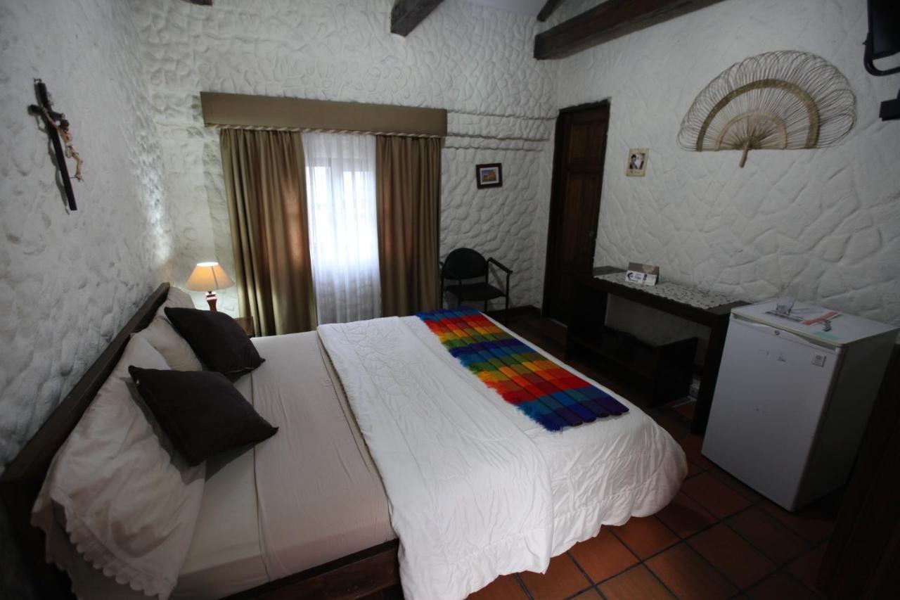 Hotel Quito Antiguo Buitenkant foto